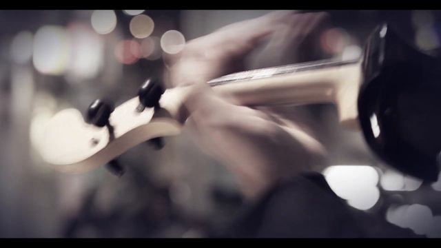 "City Lights" - Symphonic Pop [Original] - ZETA Electric Violin [4K] | 📍Frankfurt, Germany смотреть онлайн