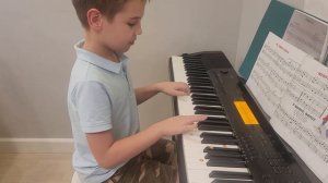 Рафа играет блюз. Some blues on piano.