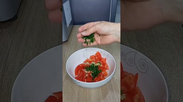 Fish . Жареная рыба с салатом