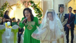 КЕЛИН САЛАМ УЙГУРСКАЯЯ ТРАДИЦИЯ