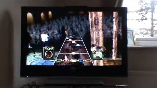 Guitar Hero 3 - Holiday in Cambomia Expert 85% 126K смотреть онлайн