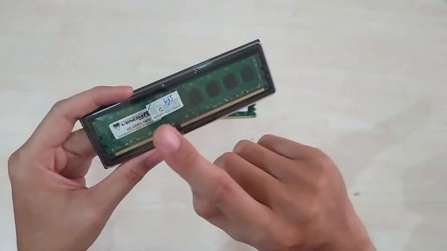RAM PC DDR3 4GB PC-1600 VENOM RX смотреть онлайн