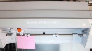 Сравнение двух плоттеров Silhouette Cameo 4 и Silhouette Cameo 3. Какой плотер лучше купить?