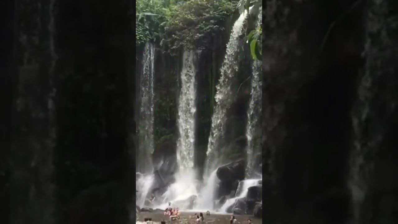 Водопад Пном Кулен в Камбодже.