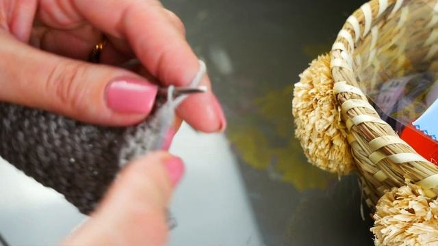 Вязание спицами. Узор "соты" смотреть онлайн