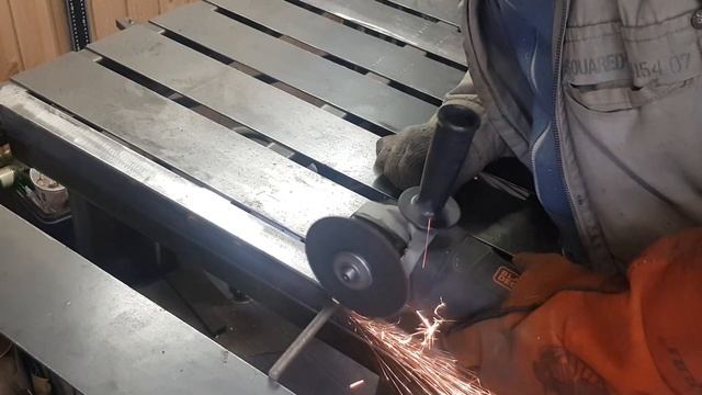 Простейший разборный мангал/camping grill смотреть онлайн