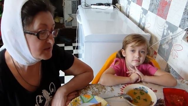 Бабушка на кухне/Постный обед/Деревенский быт