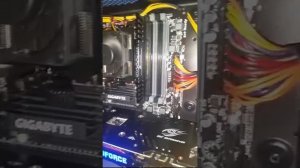 CPU GAMER AMD FX 8350-GIGABYTE 970-NVIDIA GEFORCE GTX 970 4GB-THERMALTAKE VERSA H23