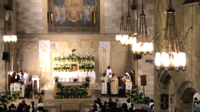 Easter Vigil Gloria - 2018 смотреть онлайн