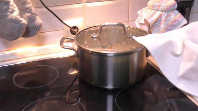 Влог что можно делать на карантине / Зачем МАМА красит стену в зелЁный цвет / Great Box Vlog смотреть онлайн