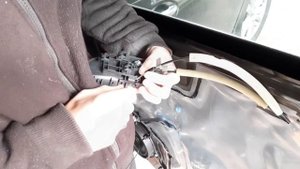 Замена задней двери на Nissan Rouge X-Trail T32