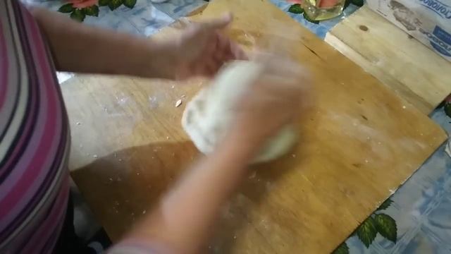 ПИРОЖКИ С ЛУКОМ И ЯЙЦОМ | ПОДРОБНЫЙ РЕЦЕПТ | ТЕСТО | КАК СДЕЛАТЬ ПОРОЖКИ смотреть онлайн