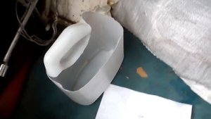 Органайзер в авто (багажник) из канистры своими руками