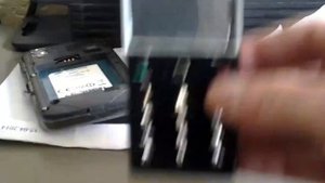 Телефон с прозрачным дисплеем Sony Ericsson Xperia Pureness X5