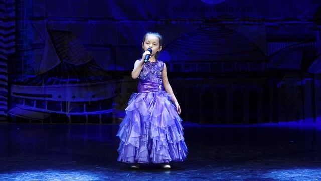 Селиверстова Анна, Звёздная страна (А. Ермолов / И. Гуляева) смотреть онлайн