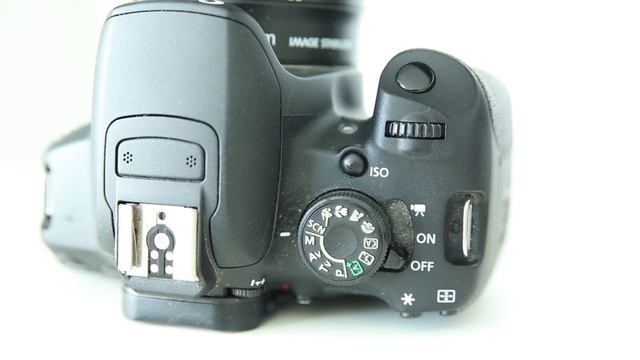 TEST canon 700D - ma toute 1ère CAMERA смотреть онлайн