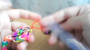 Плетение змеи из резинок (часть2)