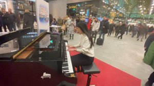 A Thousand Years - Christina Perri | Street Piano Performance | YUKI PIANO