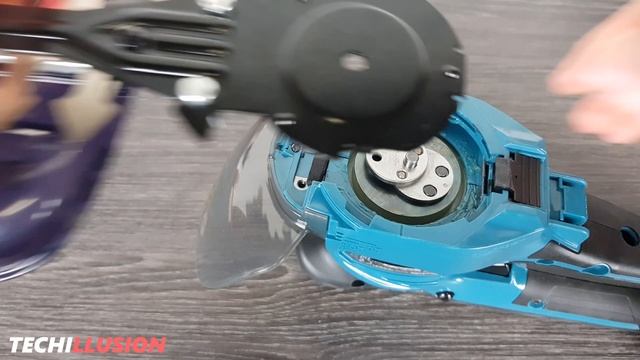 ?MAKITA Akku Grasschere DUM604ZX im Test? - Makita Akku Grasschere DUM604 - Review