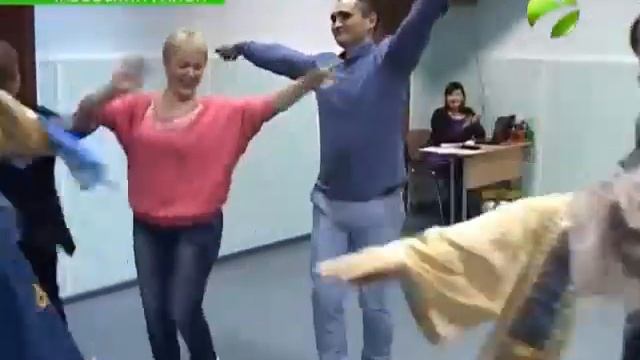 В преддверии праздника в Тазовском прошли дни национальных культур смотреть онлайн