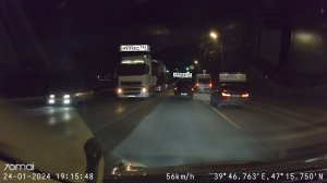 70mai A810 съёмка в ночное время. HDR Off. Объектив 4.5мм. Технология MHL.