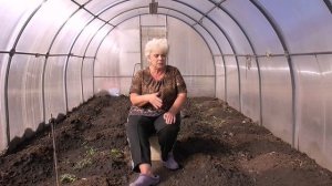 ОСЕННЯЯ ПОДГОТОВКА ГРУНТА В ТЕПЛИЦЕ. Ольга Чернова.