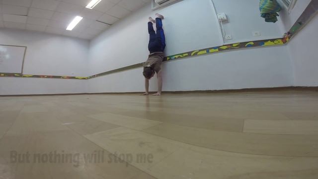 Nothing stops me - Elbow Moments смотреть онлайн