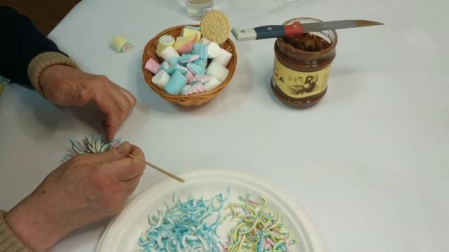 Цветы из маршмеллоу.Как сделать хризантемы,георгины,астры. смотреть онлайн