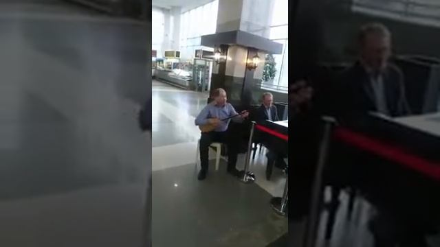 Ярославский вокзал пианино смотреть онлайн