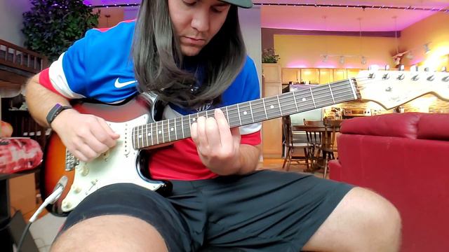 August 10 - Khruangbin Guitar Lesson/Tutorial смотреть онлайн