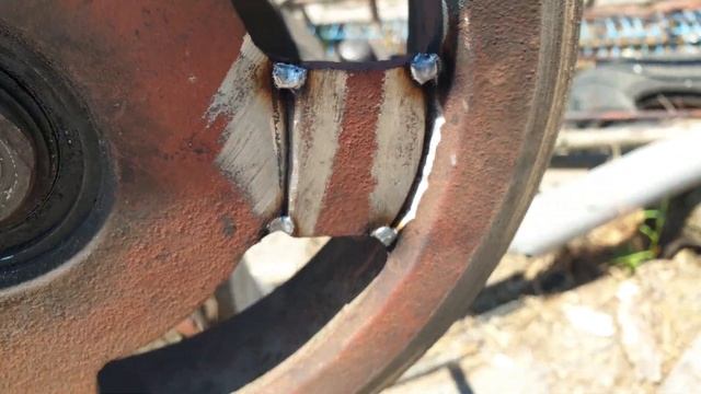 Сварка ремонт шкива косилки Wirax! Сварка чугуна! Полуавтомат смотреть онлайн