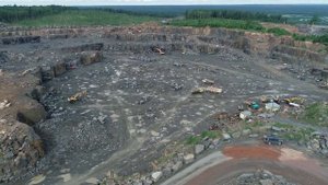 Как добывают габбро-диабаз: карьер Другорецкое-2 в Карелии