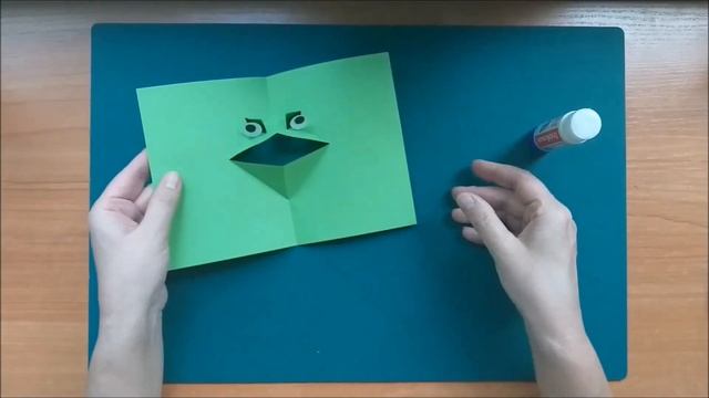 3D открытка "Прожорливая гусеница" смотреть онлайн