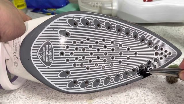 ПОДОШВУ УТЮГА ПОЧИСТИТЬ смотреть онлайн