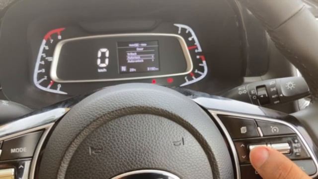 Kia Sonet Hidden Feature😍 दिल जीतने वाला फ़ीचर How to Enable Speed sensing auto Door lock in Sonet смотреть онлайн