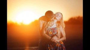 Женщина автор и исполнитель Сергей Глазунов слова Владимира Уткина