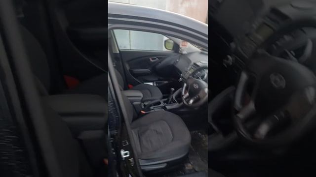 2014 Hyundai IX35 1.7 2WD смотреть онлайн