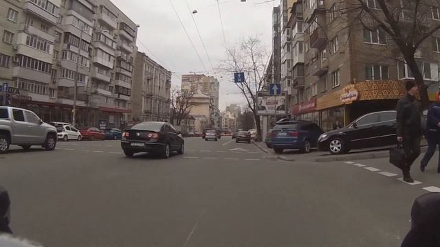 Bus lane in Kiev. Полоса для ОТ в Киеве смотреть онлайн