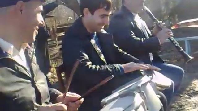 ????На стороне невесты гр.Берекат. (старое видео) ???????. смотреть онлайн