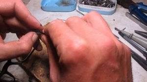 ремонт очков, на заушнике обломилась петля 3 часть