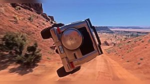 BeamNG - СУМАШЕСТВИЕ  НА ДОРОГАХ !!!