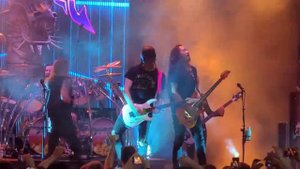 Dragonforce - Through the fire and the flame