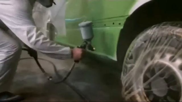 МЕРСЕДЕС Mercedes-Benz Vito покраска в обычном гараже. В слепую. зелёный окрил. смотреть онлайн