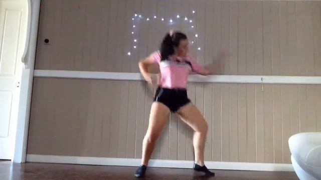 "God is a woman" Savannah Juniel смотреть онлайн