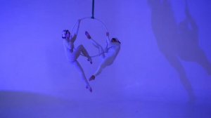 Дуэт на воздушном кольце - Aerial Angels