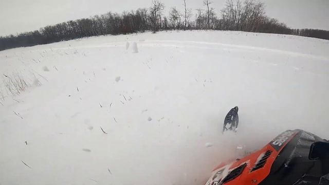 550 polaris indy voyager with 600 polaris pro rmk смотреть онлайн