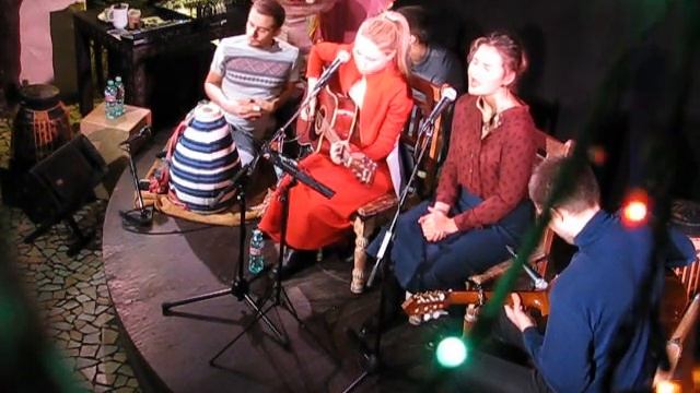 Achintya Shakty Lalita & к?M - Пранама мантра Шримати Радхарани смотреть онлайн