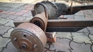 Самодельный трактор куплен на металлоломе.