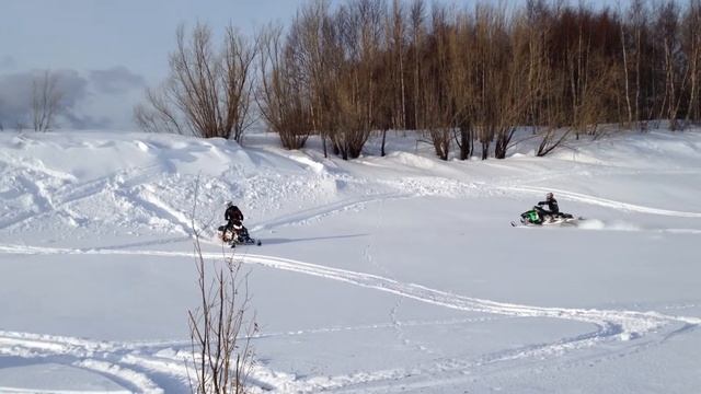 Покатушки на снегоходах Сургут 15.02.2015 смотреть онлайн