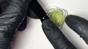 Втирка для ногтей Призма